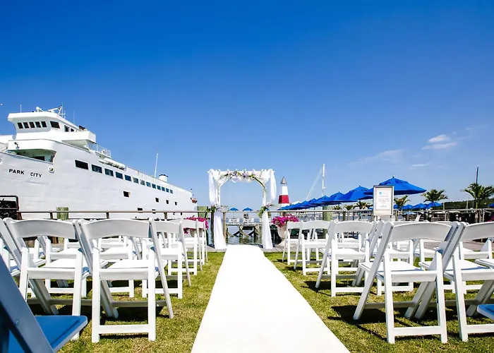 Danfords Hotel & Marina